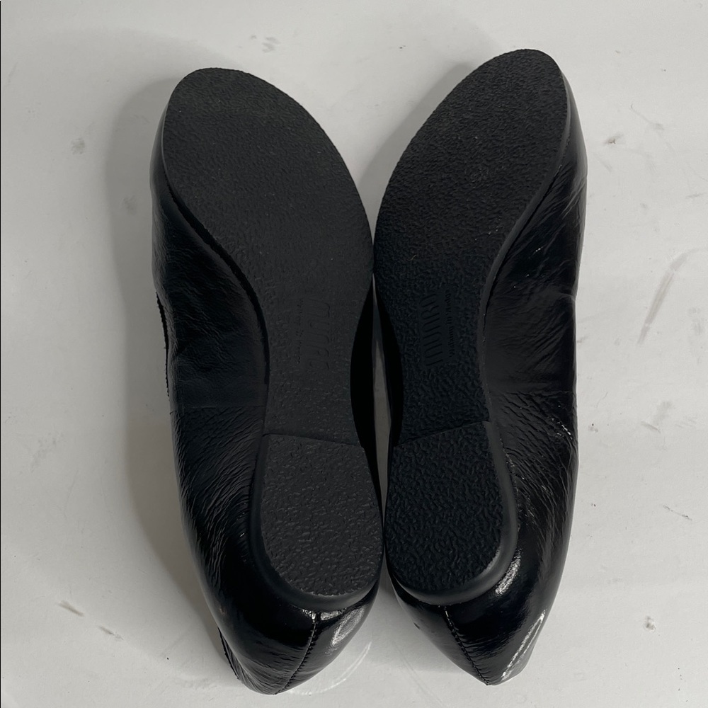 Munro Shiny Black Leather Loafers - Picture 6 of 8
